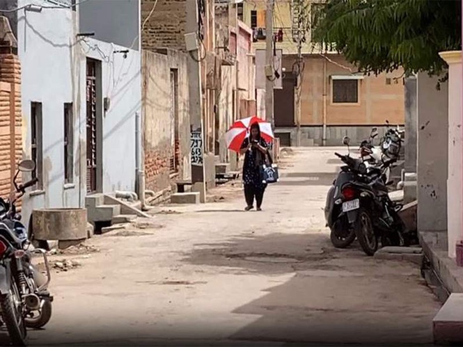 Image from: Rajasthan: Churu swelters under severe heatwave as mercury crosses 44-degree mark