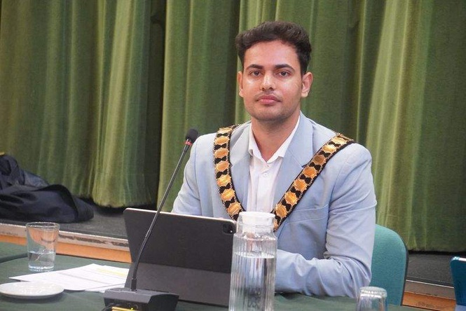 Image from: Mother-son duo with roots in Haryana’s Rohtak elected mayors in UK