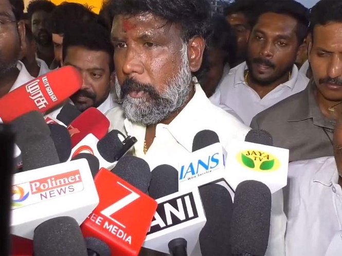 Image from: Discontinued jewel loan waiver scheme to be reconsidered by govt, says TN minister V Gandhiraj