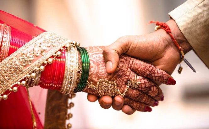 Image from: Marriage racket busted: MP couple held for duping families with fake brides