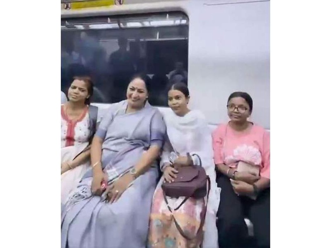 Image from: Delhi CM Rekha Gupta leads 'Metro Monday' drive