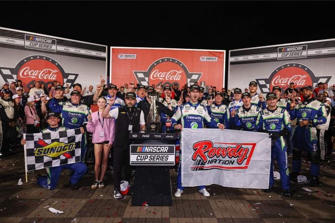 Image from: Coca-Cola 600 winner Daniel Suarez gives post-race emotional tribute to Kyle Busch