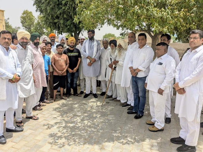 Image from: Inflation, fuel price rise hurts common people: Digvijay Chautala blames BJP