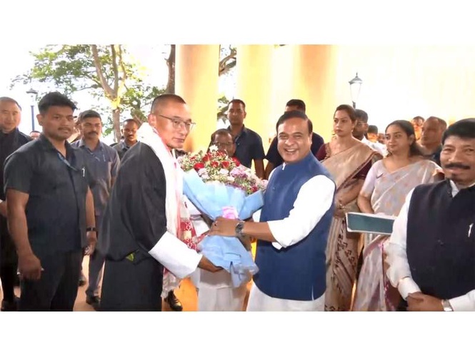 Image from: Assam leadership extends grand welcome to Bhutan PM Tshering Tobgay in Guwahati