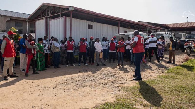 Image from: WHO puts suspected Ebola deaths at 220, warns outbreak is outpacing response efforts