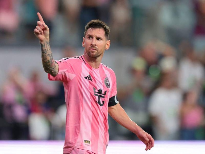 Image from: Lionel Messi suffers hamstring fatigue scare ahead of Argentina's FIFA World Cup defence