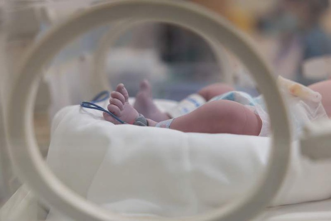 Image from: Newborn thrown from hospital toilet window in Kerala, staff rescue in time