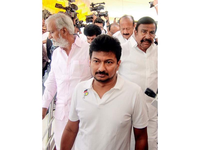 Image from: Udhayanidhi Stalin accuses Tamil Nadu CM Vijay of "massive betrayal" over crop loan waiver
