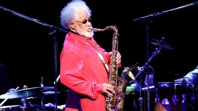 Image from: Sonny Rollins, towering jazz innovator known as 'Saxophone Colossus,' dies at 95