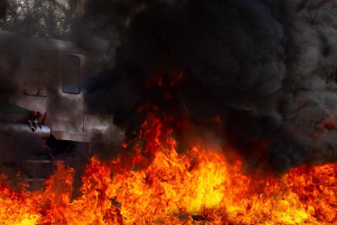 Image from: 42-year-old man suffers serious burn injuries after PNG pipeline blast triggers fire in west Delhi