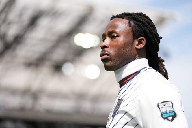 Image from: Alvin Kamara turns Savannah Bananas cameo into viral moment