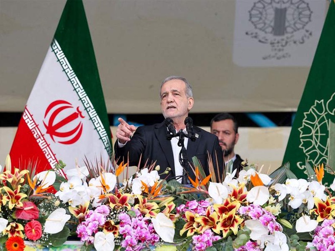 Image from: Iranian President Pezeshkian calls for Muslim unity "in face of threat"