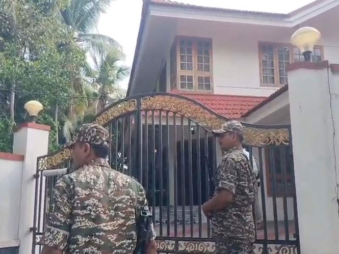 Image from: Cochin Minerals and Rutile Limited case: ED raids ex-Kerala CM Pinarayi Vijayan's residence among 10 locations in state