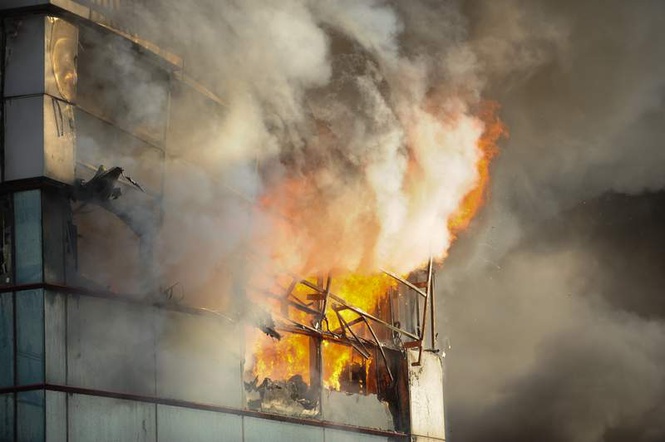 Image from: Delhi cop risks life to rescue 13, including 11 visually impaired students, from Burari blaze