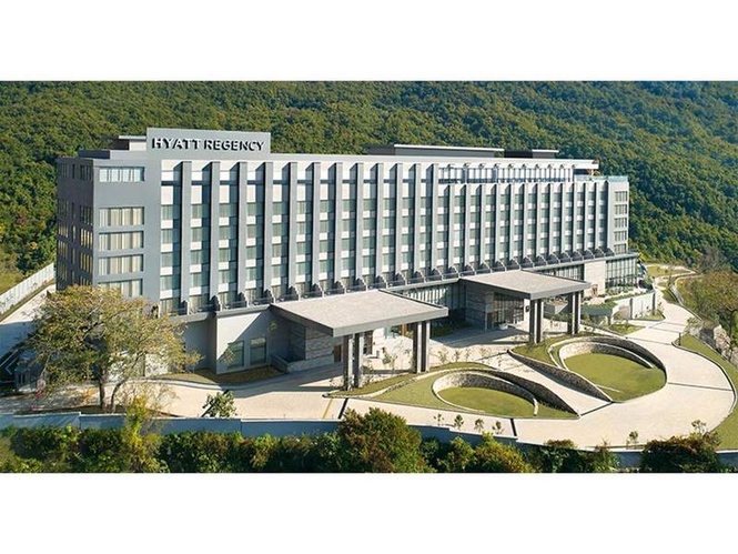 Image from: Hyatt Regency Dehradun Announces ‘The Crown of the Hills’, Setting a New Standard for Luxury Events in North India