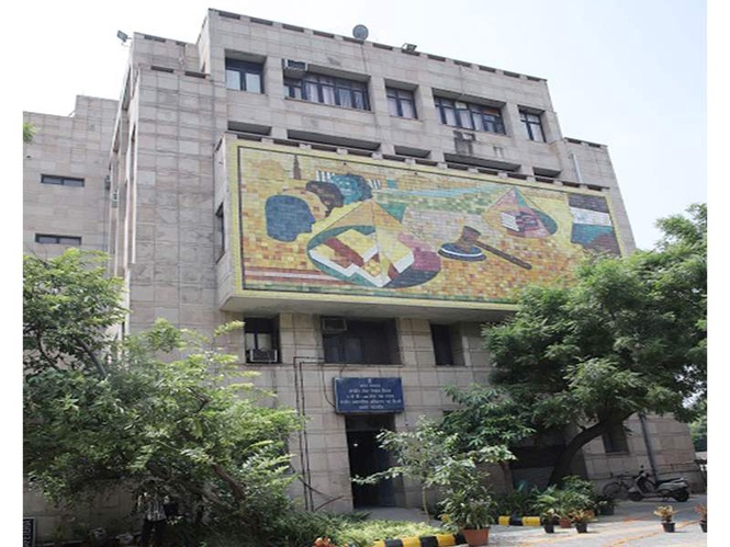 Image from: CAT stays transfer of Delhi DGHS Dr Vatsala Aggarwal, seeks response from GNCTD