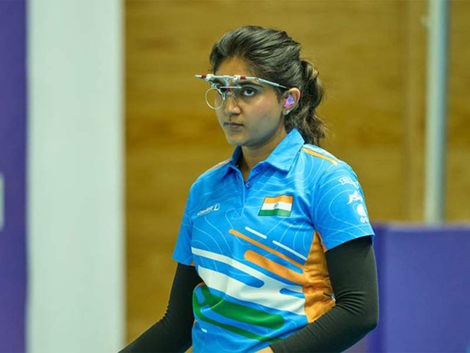 Image from: Esha Singh wins gold with world record