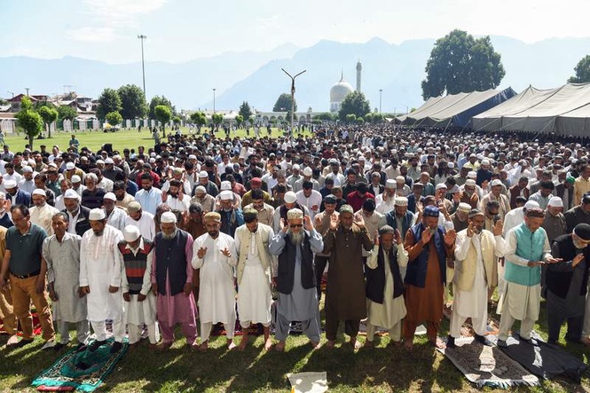 Image from: Eid prayers disallowed at Jama Masjid for eight straight year