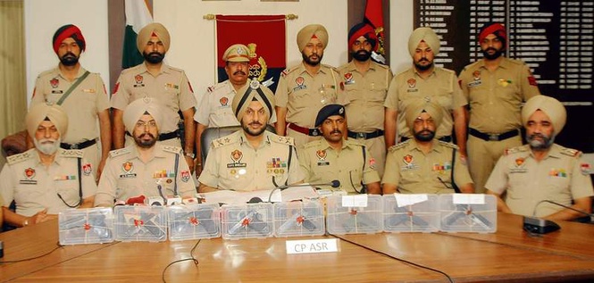 Image from: Cross-border arms trafficking module busted, five nabbed in Amritsar