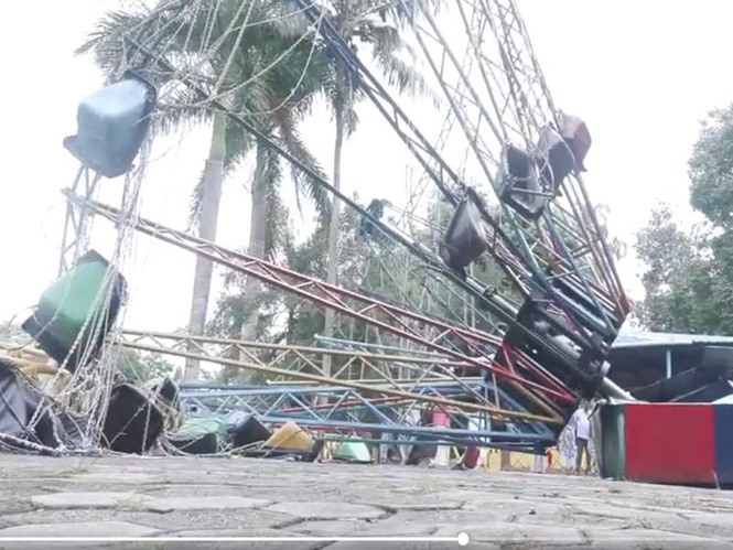 Image from: 5 Tamil Nadu tourists injured as amusement park ride collapses in Keralam capital