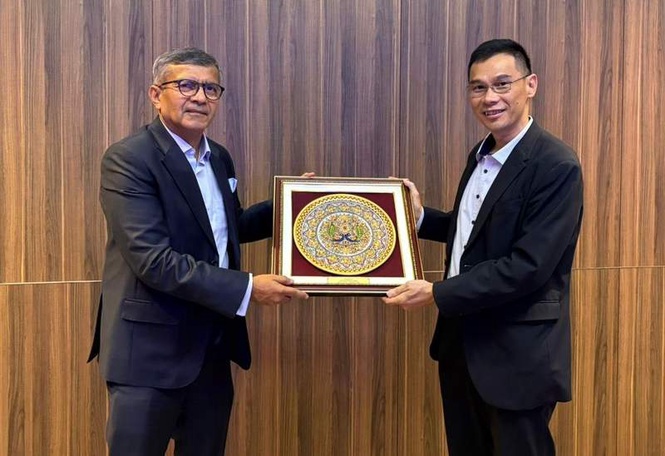 Image from: India, Singapore hold 16th Defence Policy Dialogue; eye cooperation in AI, cybersecurity