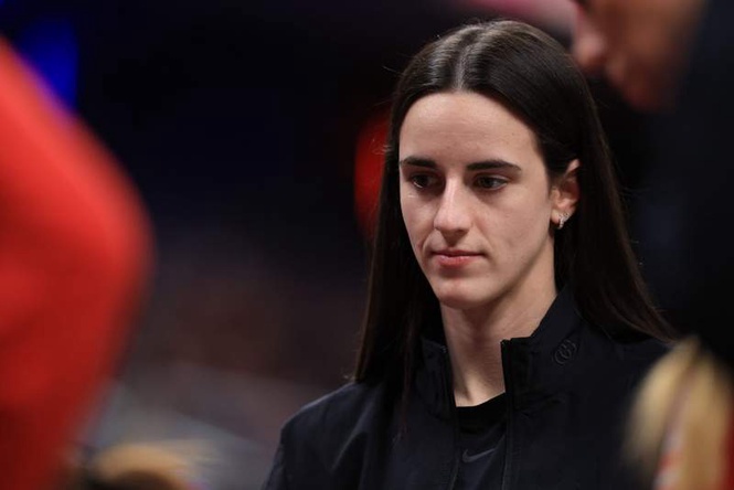 Image from: WNBA expert drops eye-opening Caitlin Clark-Stephen Curry reality check about Fever star’s gravity