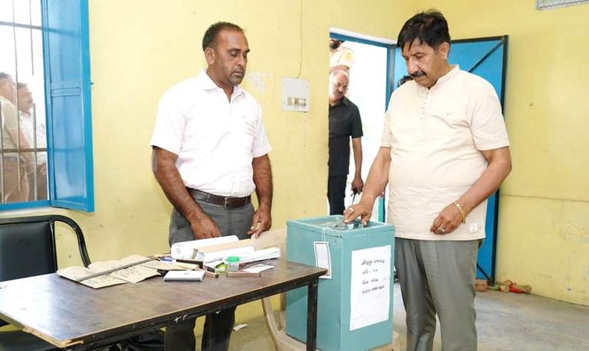 Image from: Una registers 79.37 per cent polling, Deputy Chief Minister casts vote in Haroli