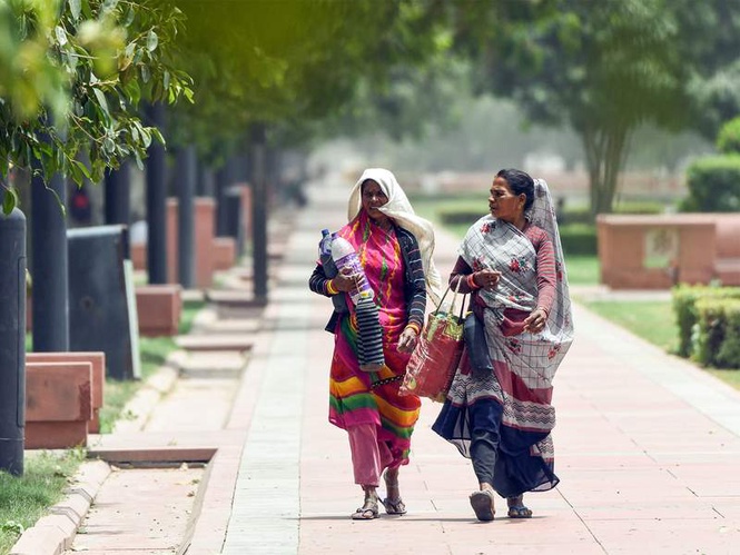 Image from: Rajasthan scorches under severe heat; Sri Ganganagar hits 47.1 degrees Celsius