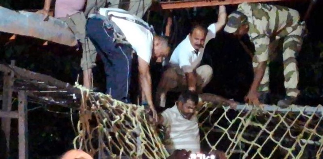 Image from: Teacher aspirant’s 17-hour tower protest ends after midnight rescue in Punjab’s Nangal