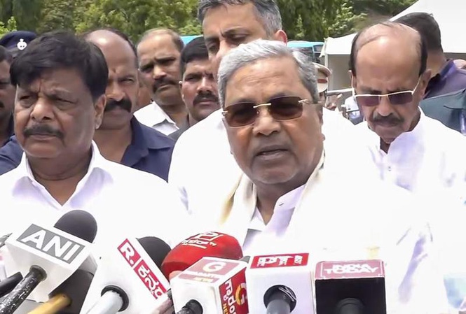 Image from: Governor Gehlot accepts Siddaramaiah’s resignation as Karnataka CM