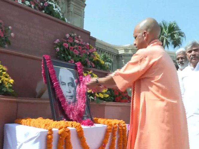 Image from: "Messiah of farmers": CM Yogi Adityanath pays floral tribute to former PM Charan Singh on his death anniversary