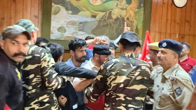 Image from: SEHB society workers storm MC House