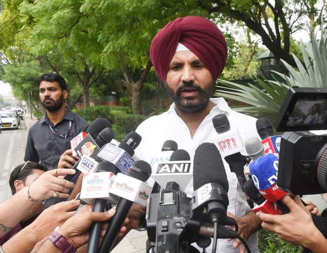 Image from: AAP ‘misused’ govt machinery: Warring on Cong’s ‘poor’ show