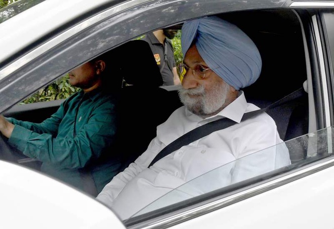 Image from: Rahul holds one-on-one meet with 5 Punjab leaders, hints at organisational reset