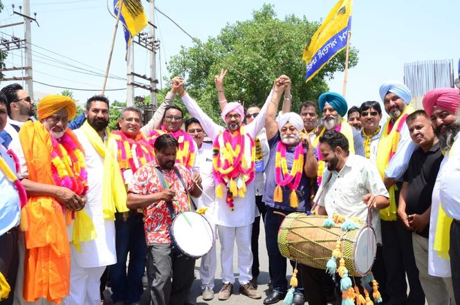 Image from: Poll din gets louder in Punjab