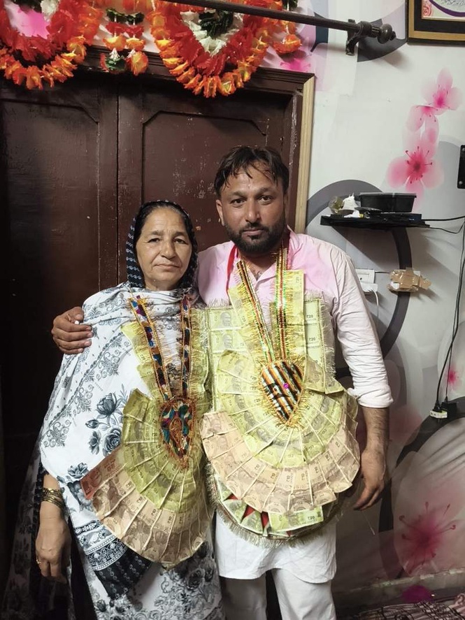 Image from: Woman, son  set to govern adjoining wards in Ahmedgarh MC