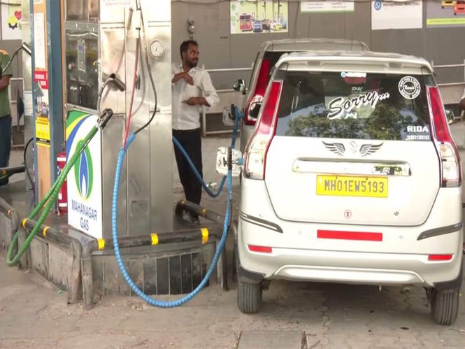 Image from: Mumbai cab drivers voice distress as CNG rises to Rs 86/kg