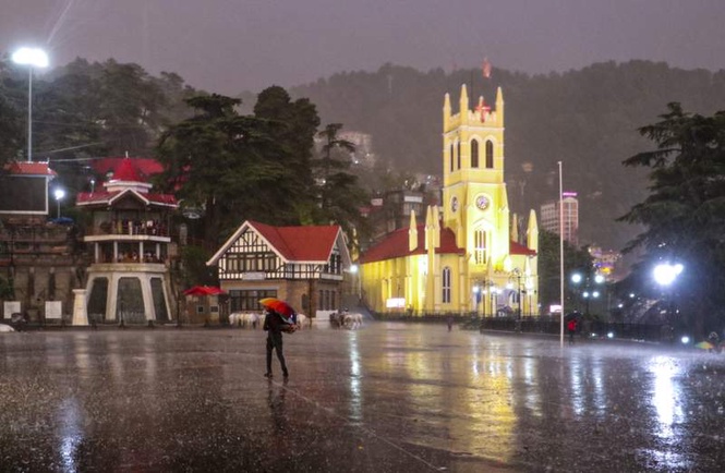 Image from: Heavy rain lashes Himachal amid orange, yellow alerts; temperatures drop