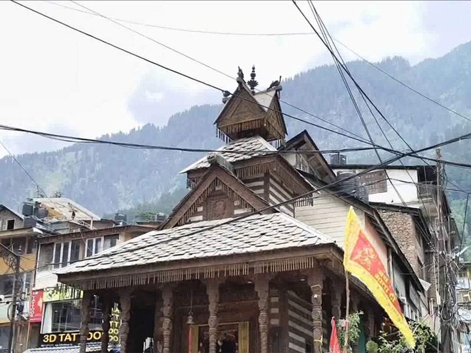 Image from: Weekend rush boosts tourism in Manali as visitors flock to escape scorching heat