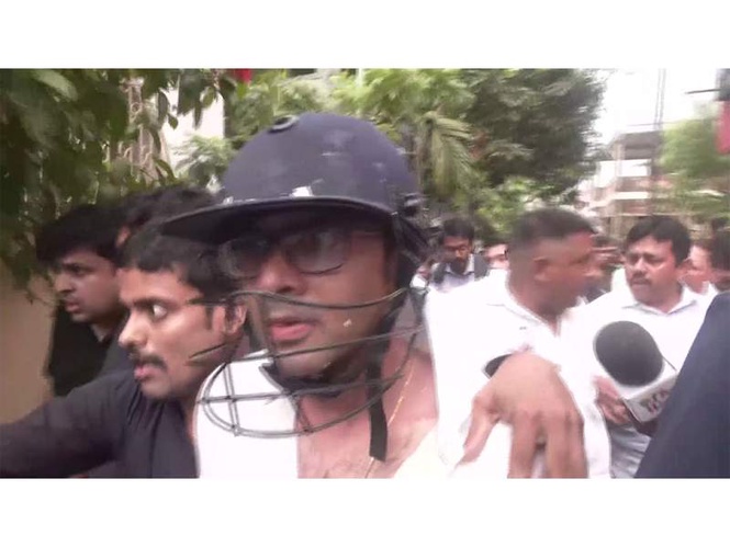 Image from: "True face of BJP politics stands exposed": AITC slams attack on Abhishek Banerjee, accuses BJP of deteriorating law and order