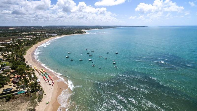 Image from: In Brazil, these beaches just won a prestigious award as natural wonders (you need to visit them this summer)
