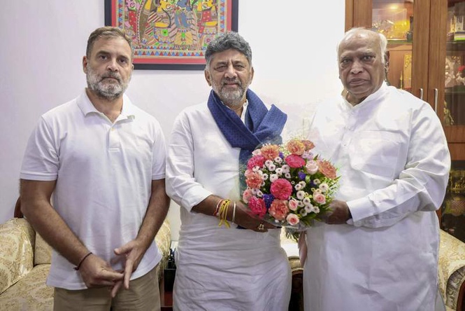 Image from: DK Shivakumar stakes claim, set to take oath as 25th Karnataka CM on June 3