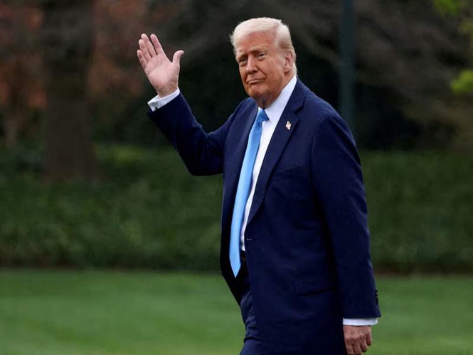 Image from: Trump’s doctor confirms he is “fully fit” but advises him to “continue weight loss”