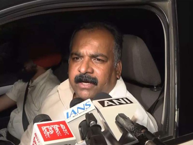 Image from: "When alliance partner faces storm, we don't step aside": Congress' Manickam Tagore backs Mamata, takes veiled dig at MK Stalin