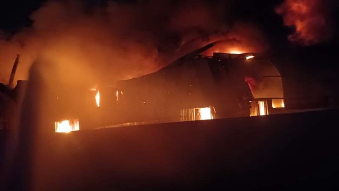 Image from: Massive fire guts chemical factory in Gurugram’s Pataudi; no casualties