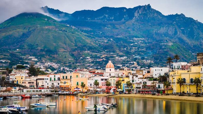 Image from: In Italy, this little-known paradise island is one of the perfect destinations for this summer (and it’s full of extraordinary experiences)
