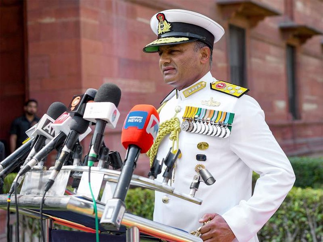 Image from: Communication and Electronic Warfare specialist Admiral Krishna Swaminathan assumes charge as 27th Chief of Naval Staff