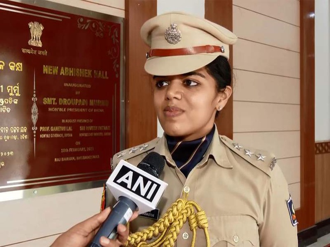 Image from: Odisha Governor appoints IPS Ananya Awasthi as state's first woman ADC