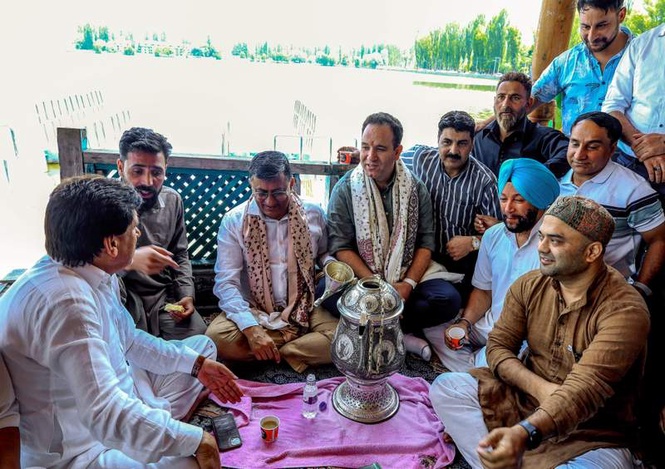 Image from: Omar wouldn’t have quit even if he were a councillor, says LoP Sharma