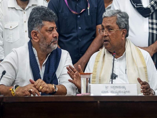 Image from: DK Shivakumar, Siddaramaiah to meet party High Command in Delhi; to give a final shape to Karnataka Cabinet